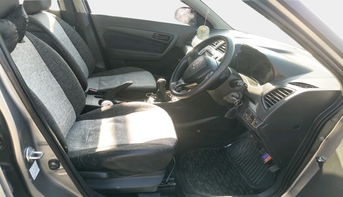 2016 Maruti Vitara Brezza VDI, Diesel, Manual, 90,806 km, interior