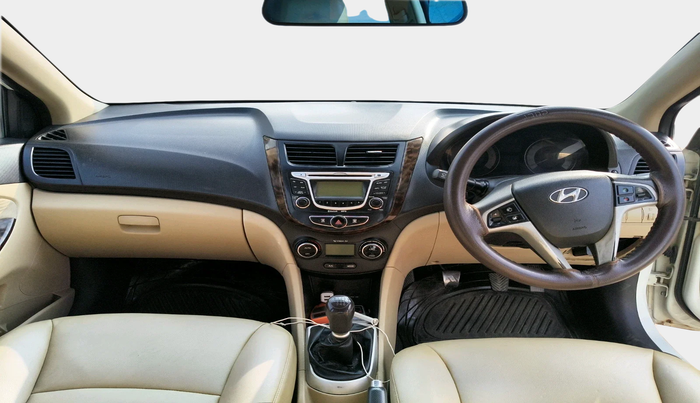 2012 Hyundai Verna FLUIDIC 1.6 CRDI SX, Diesel, Manual, 1,26,268 km, interior