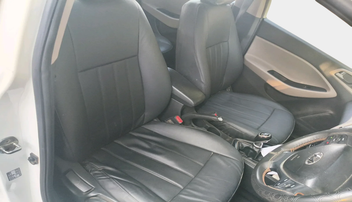 2017 Hyundai Elite i20 SPORTZ 1.4 CRDI, Diesel, Manual, 88,177 km, interior