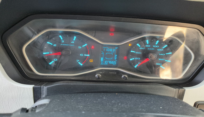 2019 Mahindra Scorpio S11 2WD, Diesel, Manual, 1,07,665 km, interior