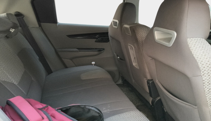 2017 Mahindra Kuv100 K8 D 6 STR, Diesel, Manual, 1,23,038 km, interior