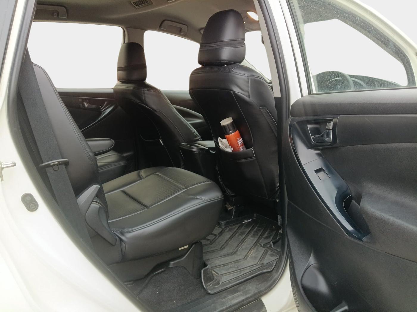 2019 Toyota Innova Crysta 2.4 GX 7 STR, Diesel, Manual, 1,56,859 km, interior