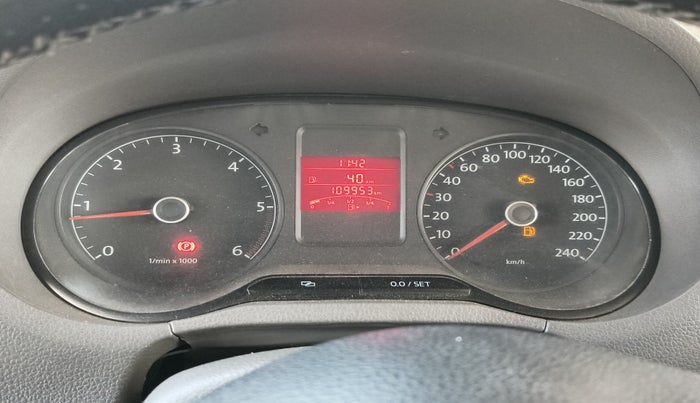 2012 Volkswagen Vento HIGHLINE DIESEL 1.6, Diesel, Manual, 1,09,953 km, interior