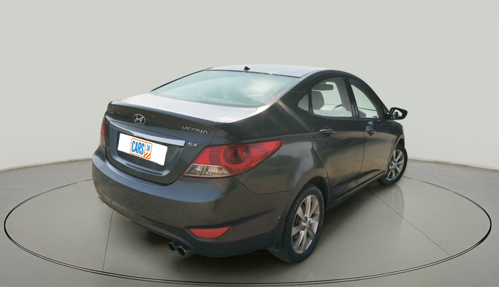 2011 Hyundai Verna FLUIDIC 1.6 CRDI SX, Diesel, Manual, 73,139 km, exterior