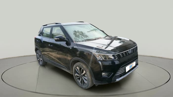 2021 Mahindra XUV300 W8 (O) 1.2 PETROL, Petrol, Manual, 41,711 km, exterior