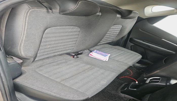 2020 KIA SONET HTK PLUS 1.0 IMT, Petrol, Manual, 1,05,000 km, interior