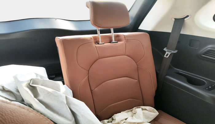 2021 MG HECTOR PLUS SHARP 1.5 PETROL TURBO CVT 6-STR, Petrol, Automatic, 77,654 km, interior