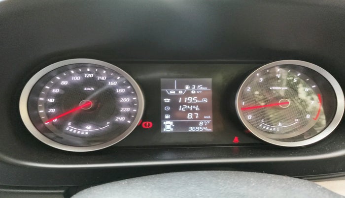 2022 Hyundai VENUE E 1.2, Petrol, Manual, 36,954 km, interior