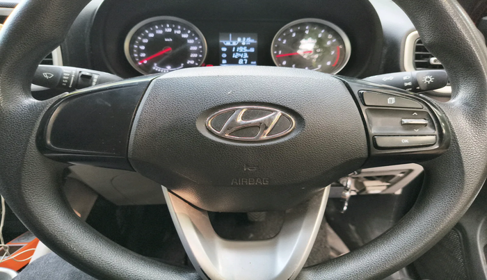 2022 Hyundai VENUE E 1.2, Petrol, Manual, 36,954 km, interior