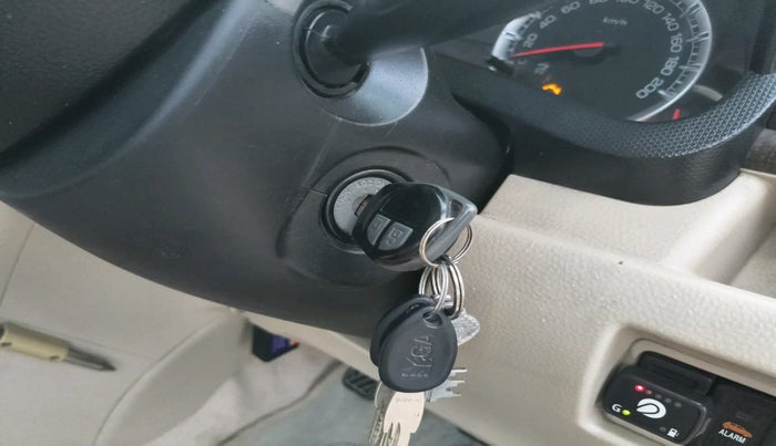 2015 Maruti Swift Dzire VXI, Petrol, Manual, 89,481 km, interior