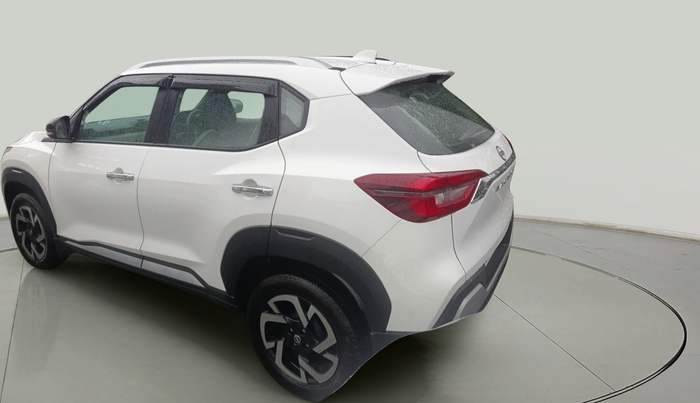 2022 Nissan MAGNITE XV MT, Petrol, Manual, 8,543 km, exterior