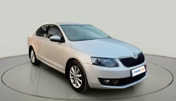 2015 Skoda Octavia AMBITION 2.0 TDI, Diesel, Manual, 85,830 km, exterior
