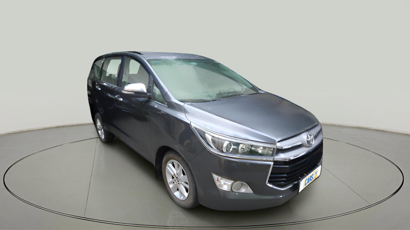 2017 Toyota Innova Crysta 2.4 VX 7 STR, Diesel, Manual, 1,36,247 km, exterior