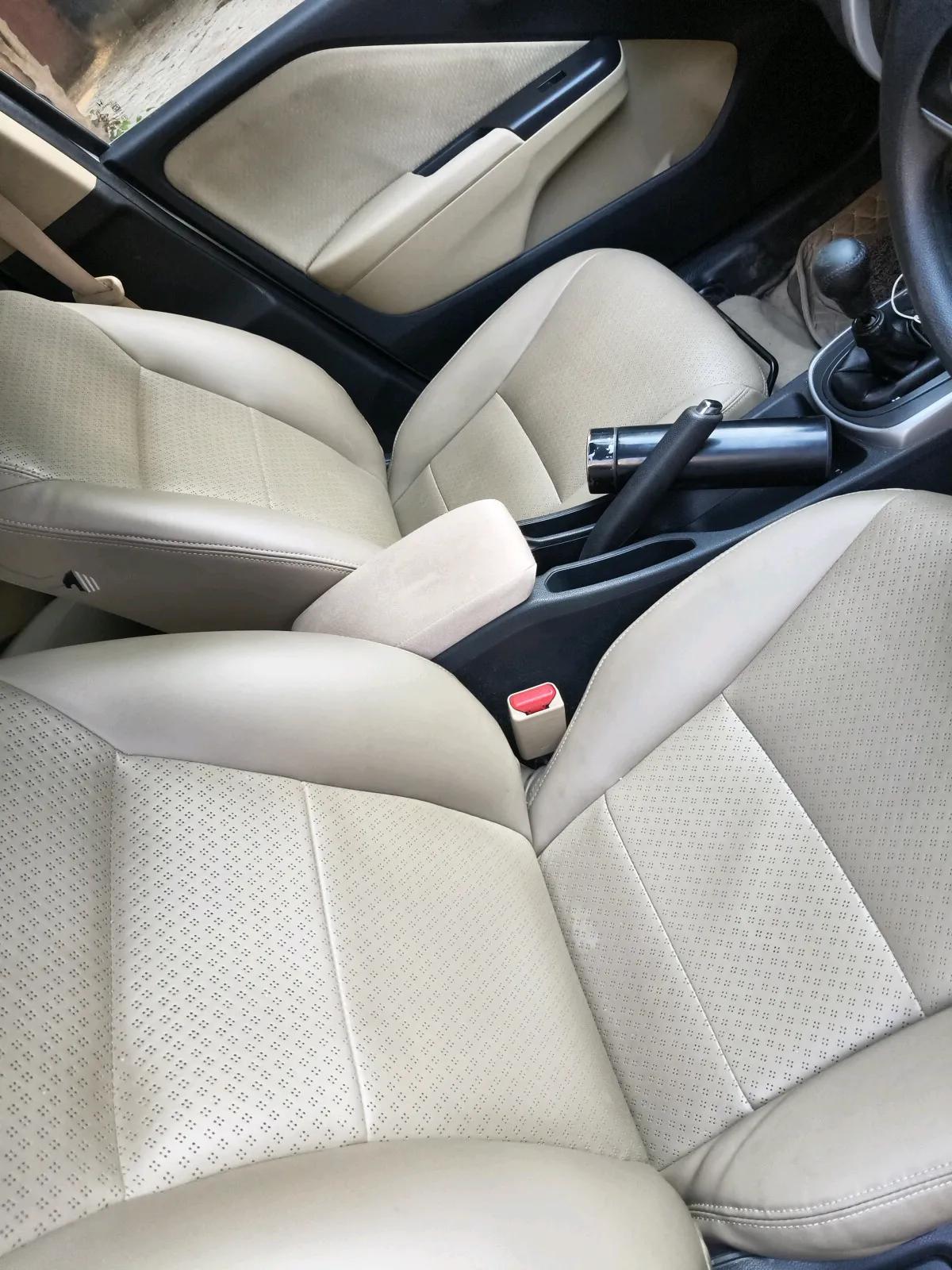 2019 Honda City 1.5L I-DTEC V, Diesel, Manual, 58,999 km, interior