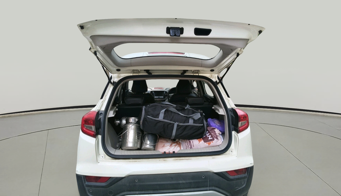 2021 Mahindra XUV300 W8 1.5 DIESEL, Diesel, Manual, 88,594 km, exterior