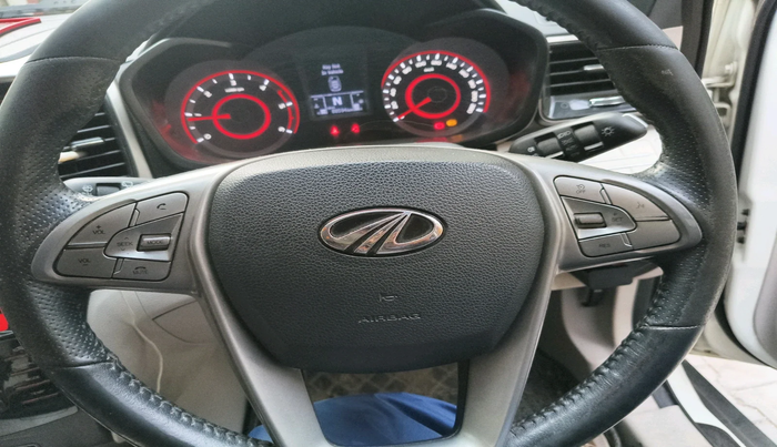 2021 Mahindra XUV300 W8 1.5 DIESEL, Diesel, Manual, 88,594 km, interior