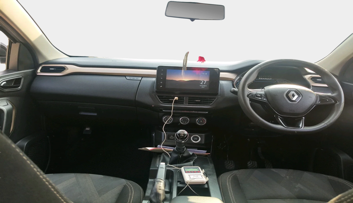 2022 Renault Kiger RXT MT, Petrol, Manual, 52,480 km, interior
