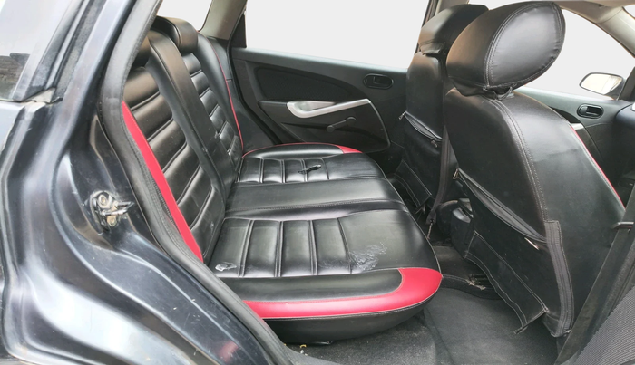 2013 Ford Figo TITANIUM 1.4 DIESEL, Diesel, Manual, 1,35,935 km, interior