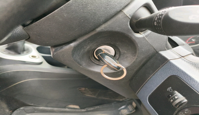 2013 Ford Figo TITANIUM 1.4 DIESEL, Diesel, Manual, 1,35,935 km, interior