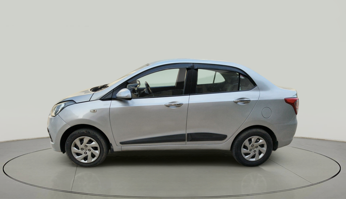 2014 Hyundai Xcent BASE 1.1, Diesel, Manual, 82,435 km, exterior