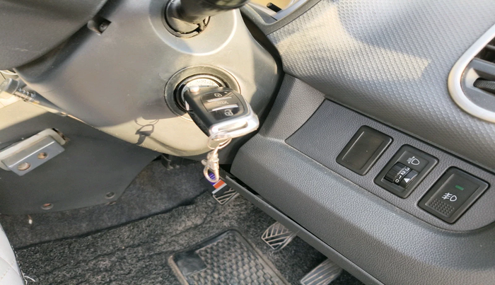 2011 Maruti Ritz VXI, Petrol, Manual, 55,154 km, interior