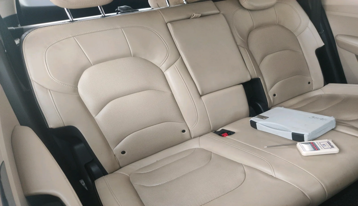 2022 MG HECTOR SHARP 1.5 CVT PETROL DUAL TONE, Petrol, Automatic, 37,817 km, interior