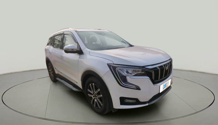 2025 Mahindra XUV700 AX 7 D AT 7 STR, Diesel, Automatic, 7,030 km, exterior