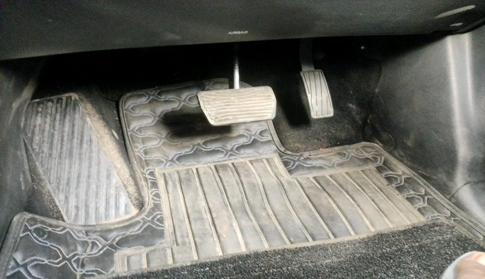 2025 Mahindra XUV700 AX 7 D AT 7 STR, Diesel, Automatic, 7,030 km, interior