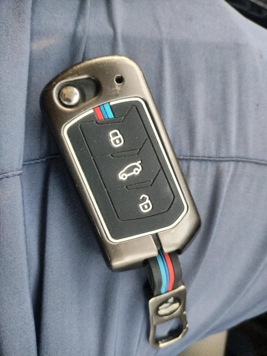 2025 Mahindra XUV700 AX 7 D AT 7 STR, Diesel, Automatic, 7,030 km, interior