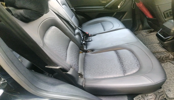 2024 Tata Safari ACCOMPLISHED PLUS DARK EDITION AT, Diesel, Automatic, 35,190 km, interior