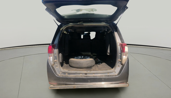 2019 Toyota Innova Crysta 2.4 G 8 STR, Diesel, Manual, 3,65,639 km, exterior