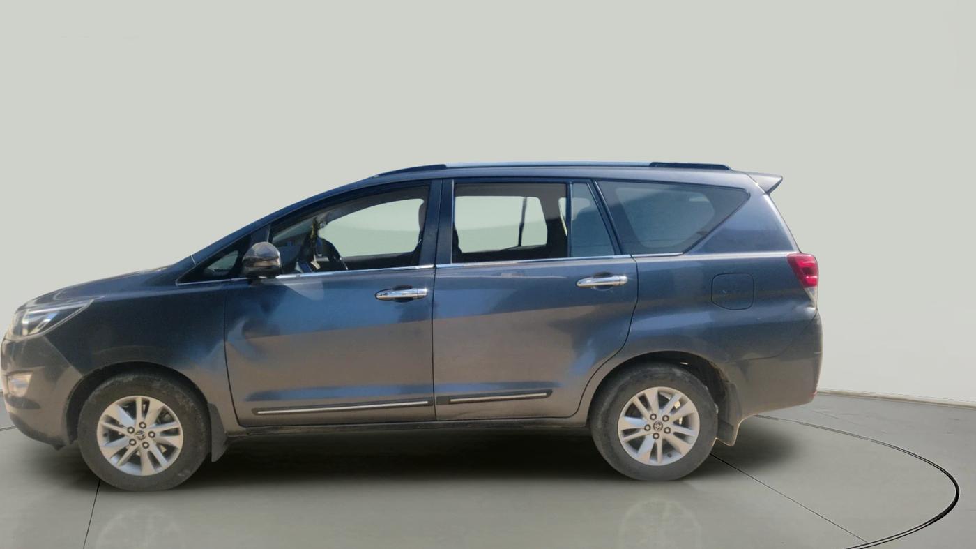 2019 Toyota Innova Crysta 2.4 G 8 STR, Diesel, Manual, 3,65,639 km, exterior
