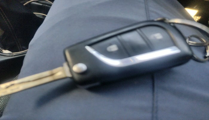 2019 Toyota Innova Crysta 2.4 G 8 STR, Diesel, Manual, 3,65,639 km, interior