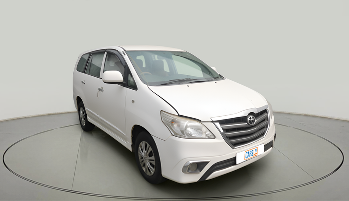 2014 Toyota Innova 2.5 G 7 STR, Diesel, Manual, 2,66,352 km, exterior