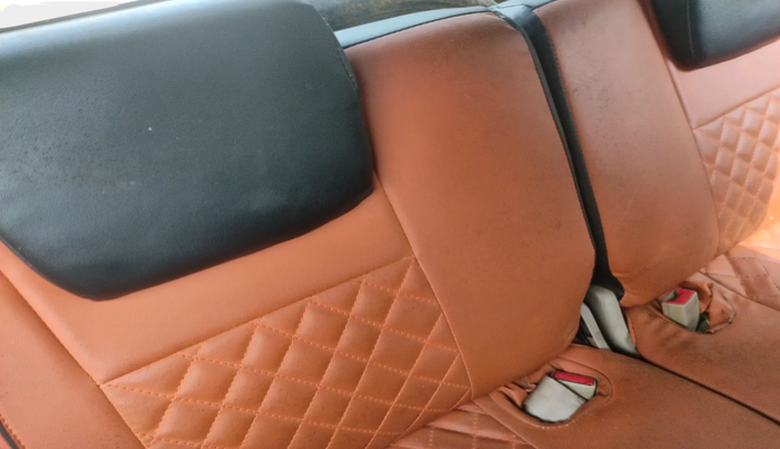 2014 Toyota Innova 2.5 G 7 STR, Diesel, Manual, 2,66,352 km, interior