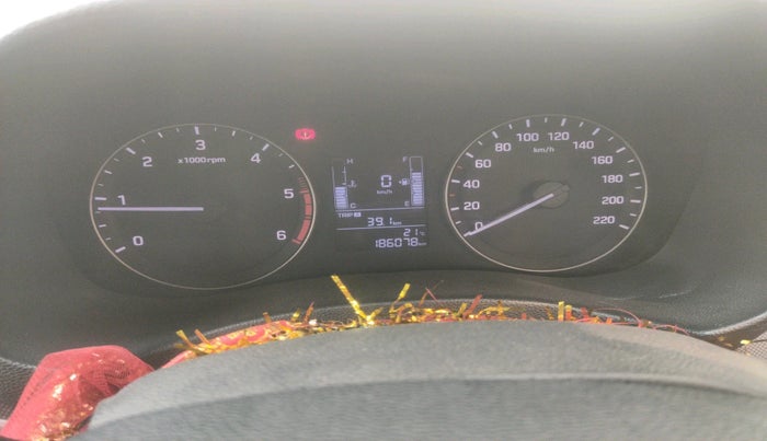 2018 Hyundai Creta SX PLUS 1.6 DIESEL DUAL TONE, Diesel, Manual, 1,86,078 km, interior