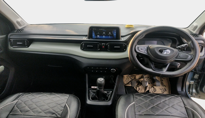 2024 Tata PUNCH ADVENTURE MT, Petrol, Manual, 16,815 km, interior