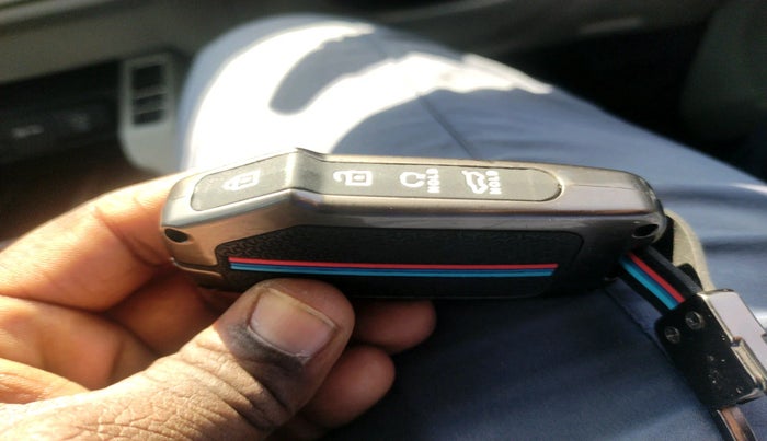 2024 KIA CARENS Prestige (O) 1.5 Petrol 7 STR, Petrol, Manual, 14,701 km, interior