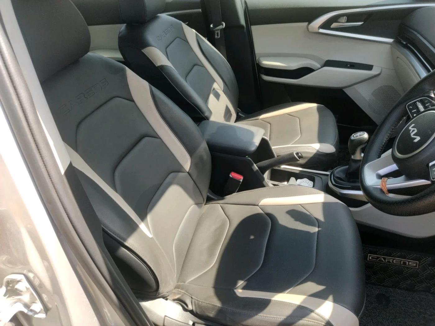 2024 KIA CARENS Prestige (O) 1.5 Petrol 7 STR, Petrol, Manual, 14,701 km, interior