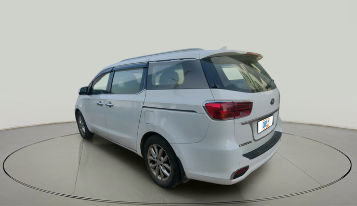 2020 KIA CARNIVAL LIMOUSINE 2.2 7 STR, Diesel, Automatic, 1,30,398 km, exterior