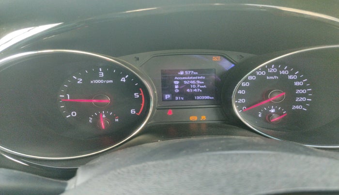 2020 KIA CARNIVAL LIMOUSINE 2.2 7 STR, Diesel, Automatic, 1,30,398 km, interior