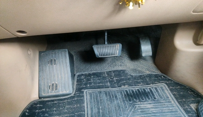 2020 KIA CARNIVAL LIMOUSINE 2.2 7 STR, Diesel, Automatic, 1,30,398 km, interior