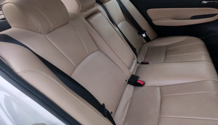 2022 Honda City 1.5L I-DTEC ZX, Diesel, Manual, 63,363 km, interior