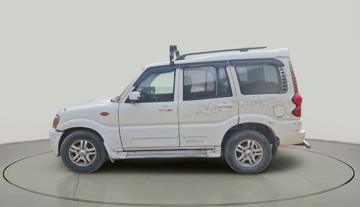 2011 Mahindra Scorpio VLX 2WD AIRBAG BS-III, Diesel, Manual, 1,38,383 km, exterior