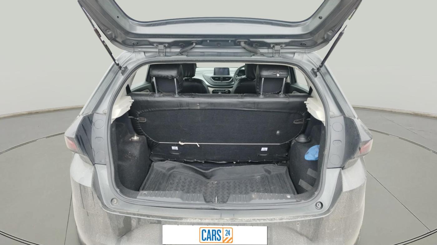 2021 Tata ALTROZ XZ PETROL, Petrol, Manual, 45,014 km, exterior