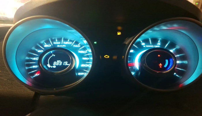 2020 Mahindra XUV500 W7, Diesel, Manual, 88,918 km, interior