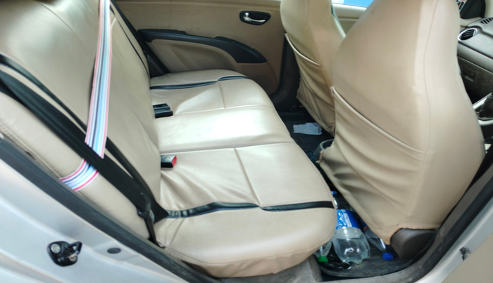 2012 Hyundai i10 MAGNA 1.2, Petrol, Manual, 1,10,409 km, interior