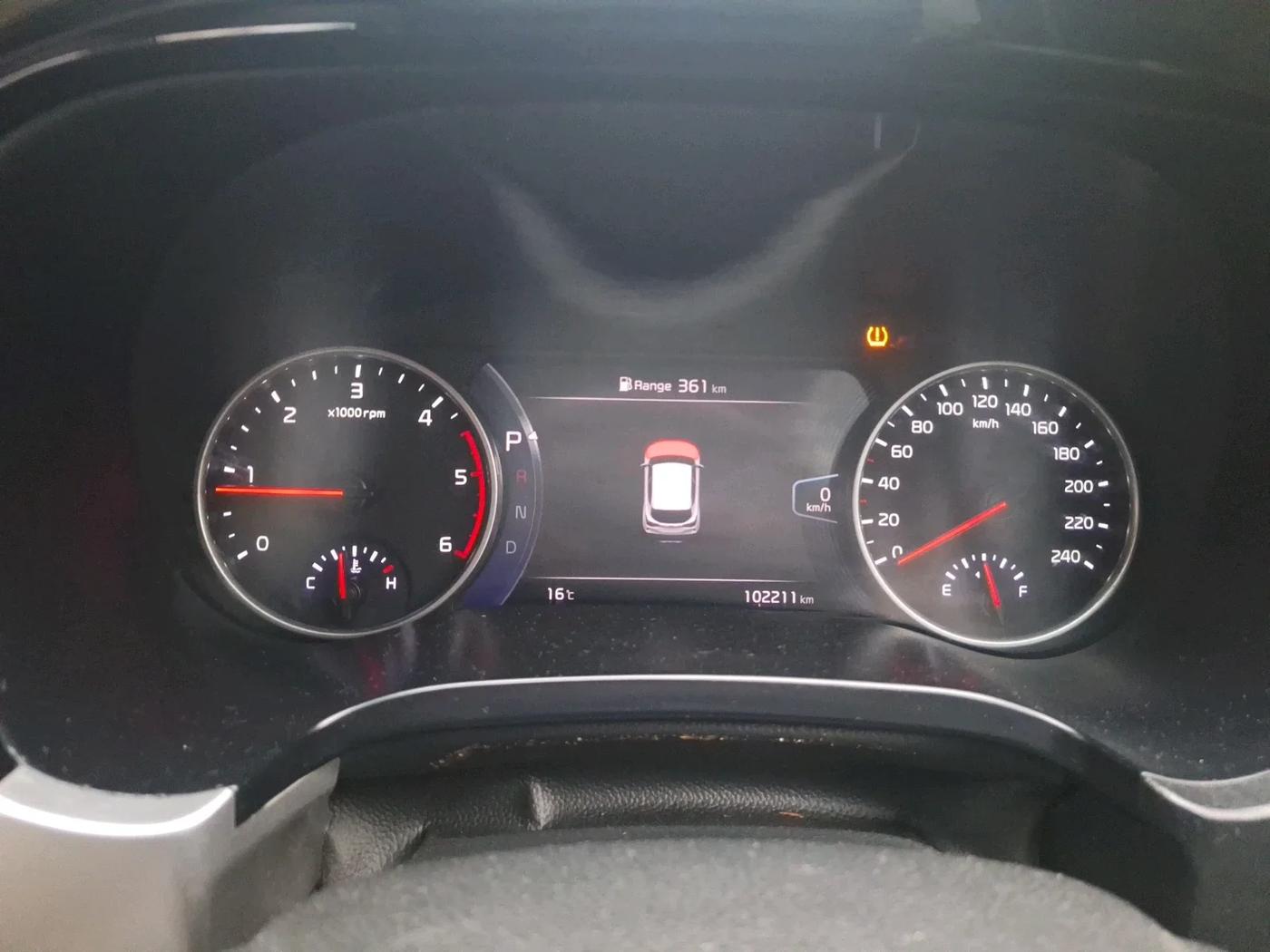 2020 KIA SELTOS GTX PLUS AT 1.5 DIESEL, Diesel, Automatic, 1,02,211 km, interior