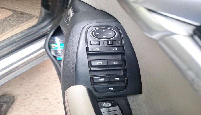 2020 KIA SELTOS GTX PLUS AT 1.5 DIESEL, Diesel, Automatic, 1,02,211 km, interior