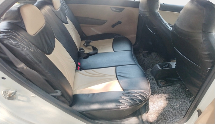 2017 Hyundai Eon MAGNA + AIRBAG, Petrol, Manual, 86,529 km, interior